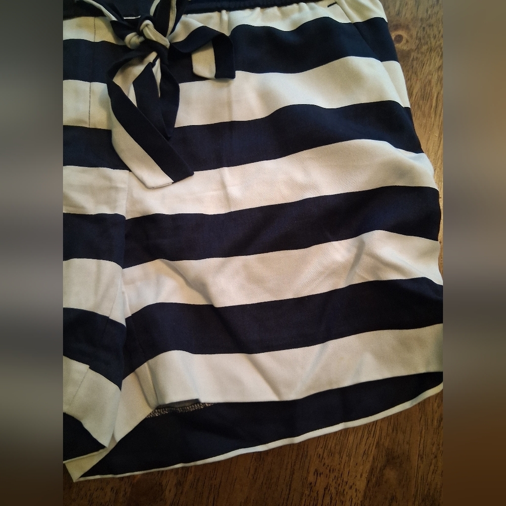 Loft The Front Short Syriped Nautical Navy White Shorts 2 - Picture 3 of 6